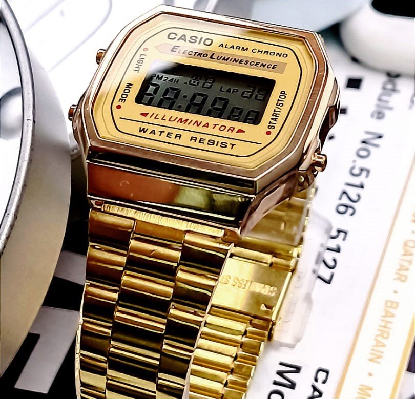 Reloj casio retro dorado hot sale